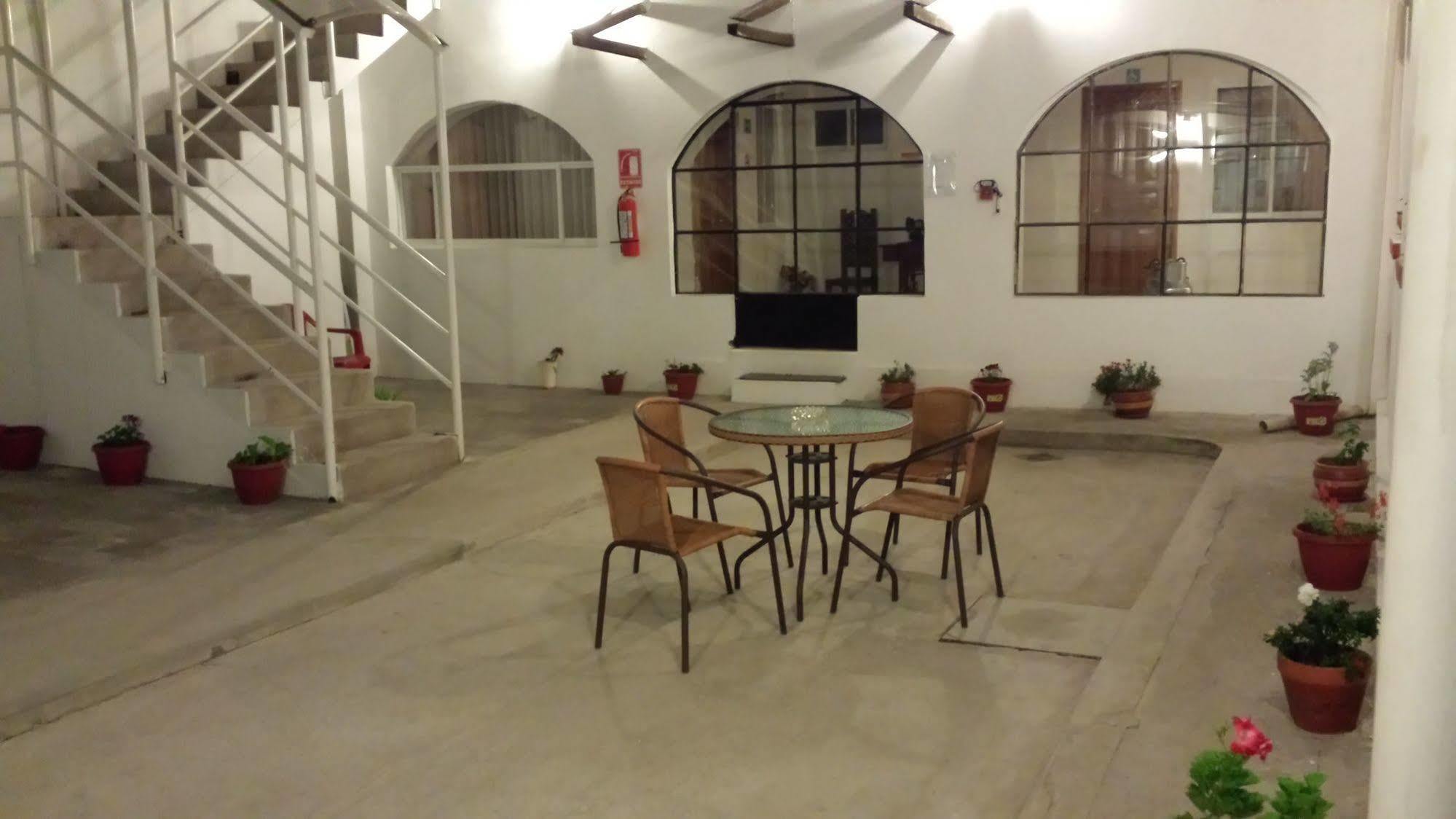Heritage Inn Quito Exterior photo